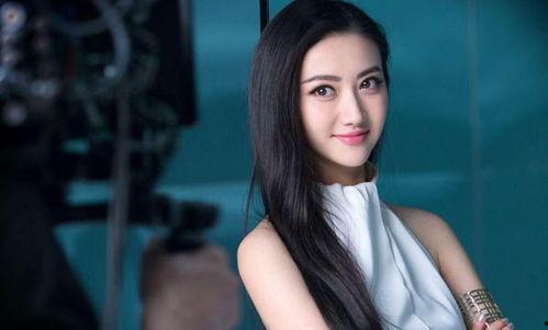 明星中谁的背景最大,谁在娱乐圈中独树一帜？  第1张