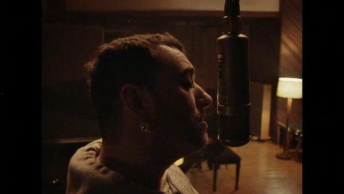 骚图片视频,探秘骚图片视频背后的魅力世界  第3张