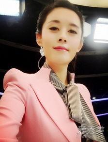 央视女主播的生活,镜头背后的优雅生活