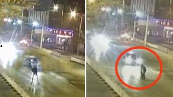 网红舌吻初中女生,网红舌吻初中女生事件引发社会关注